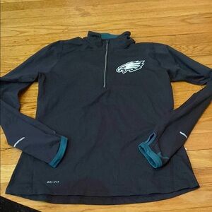 Nike Eagles Black Pullover
